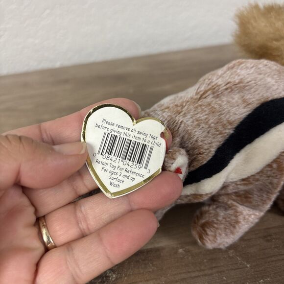 Ty Beanie Baby Chipper the Chipmunk  Stuffed Toy April 21 1999 - Picture 3 of 8